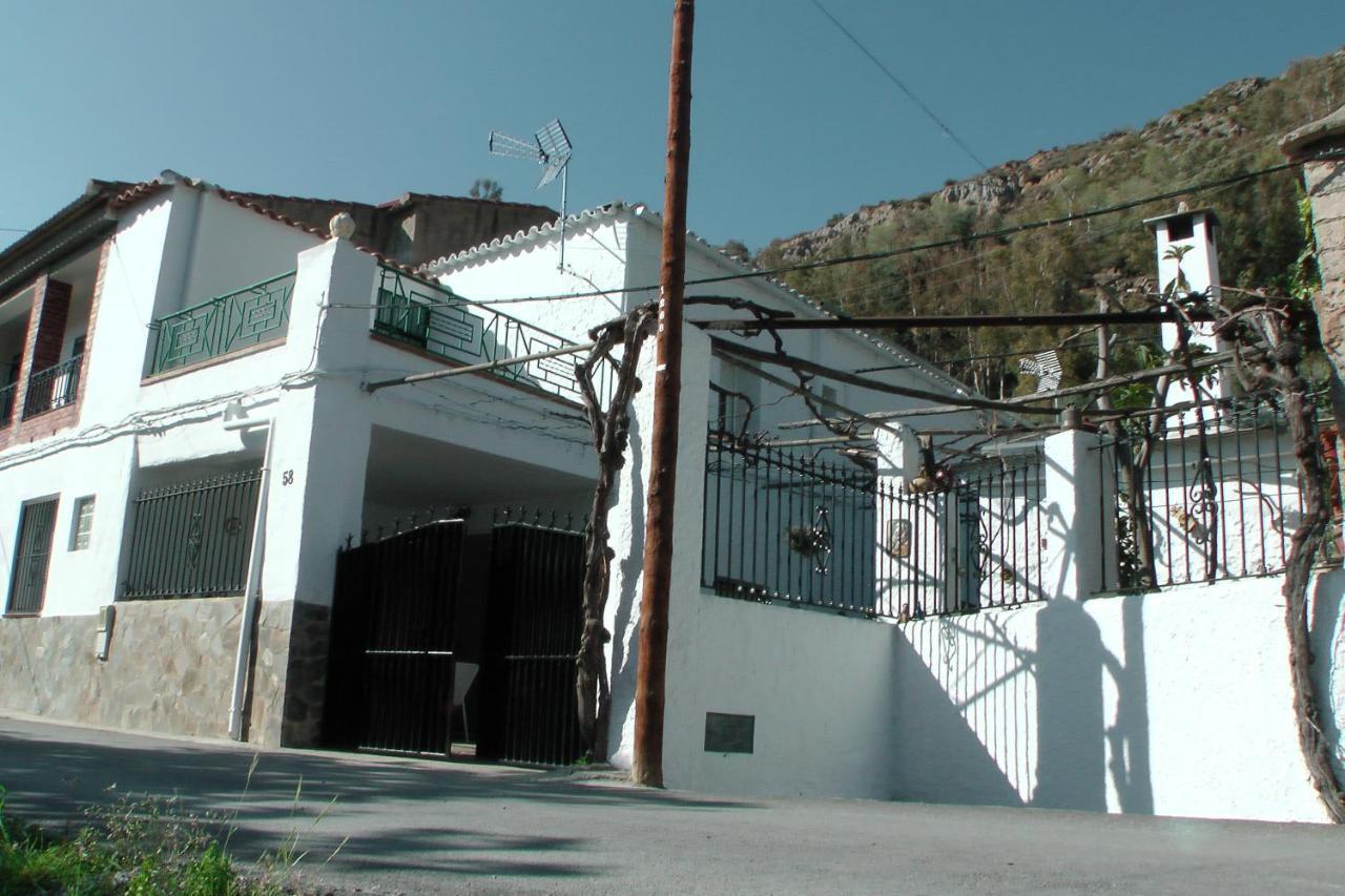 בית הארחה אורגיווה 	La Granada מראה חיצוני תמונה